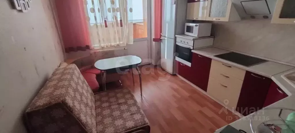 1-к кв. Ханты-Мансийский АО, Сургут просп. Ленина, 26 (45.0 м) - Фото 0