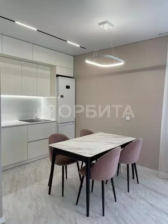 1-к кв. Тюменская область, Тюмень ул. Газовиков, 36 (49.4 м) - Фото 1