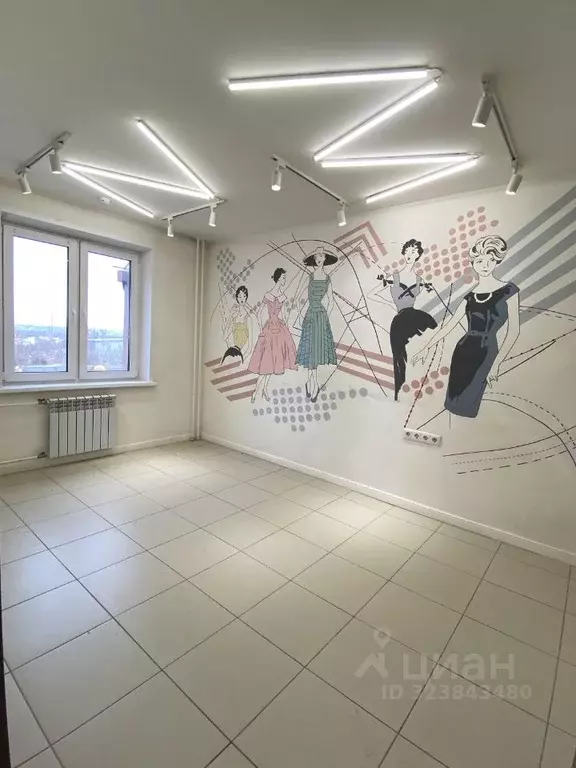 Помещение свободного назначения в Красноярский край, Красноярск ул. ... - Фото 1