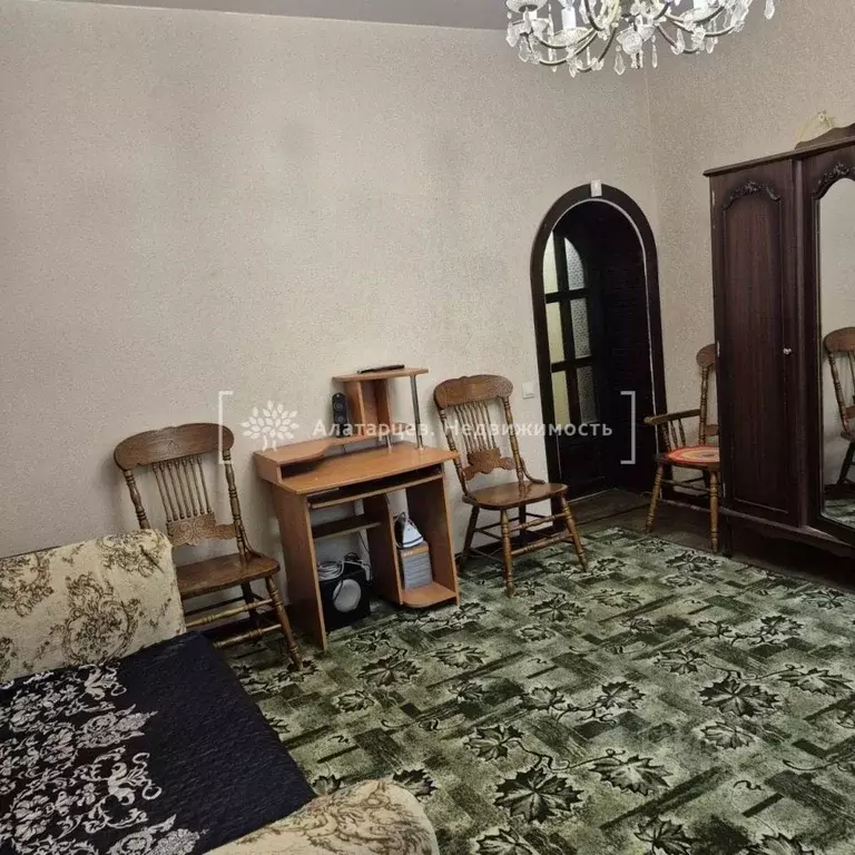 2-к кв. Томская область, Северск Первомайская ул., 10 (63.4 м) - Фото 2