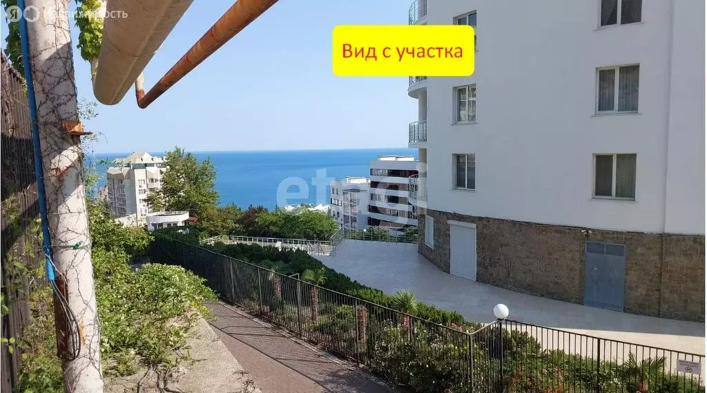 Участок в Республика Крым, муниципальный округ Ялта, посёлок ... - Фото 0