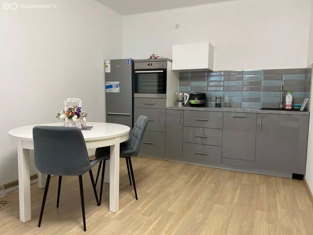 2-комнатная квартира: Екатеринбург, улица Академика Вонсовского, 21 ... - Фото 2