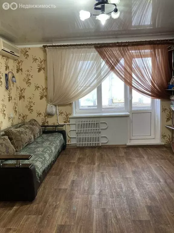 3-комнатная квартира: Волгодонск, улица Карла Маркса, 32 (64.2 м) - Фото 0