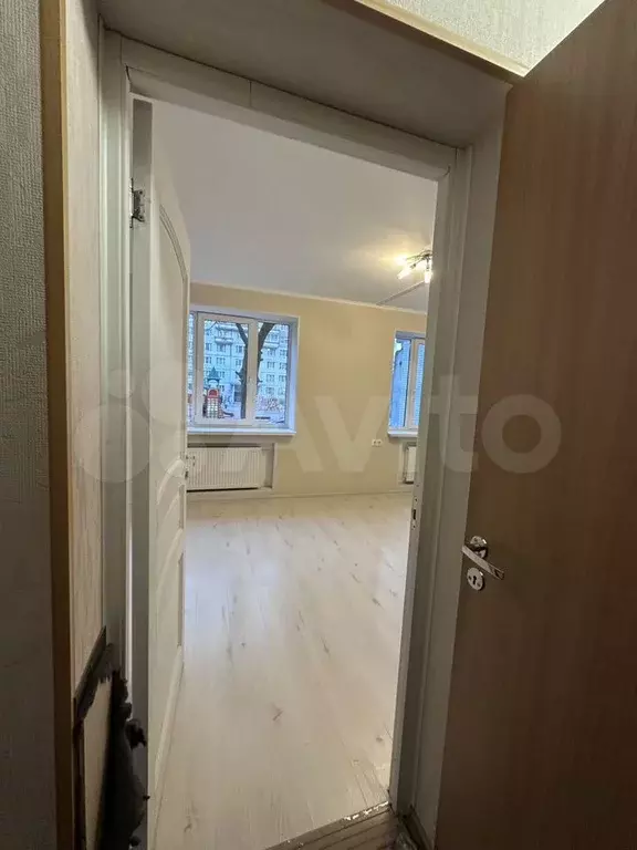 Комната 34,4 м в 4-к., 1/12 эт. - Фото 1