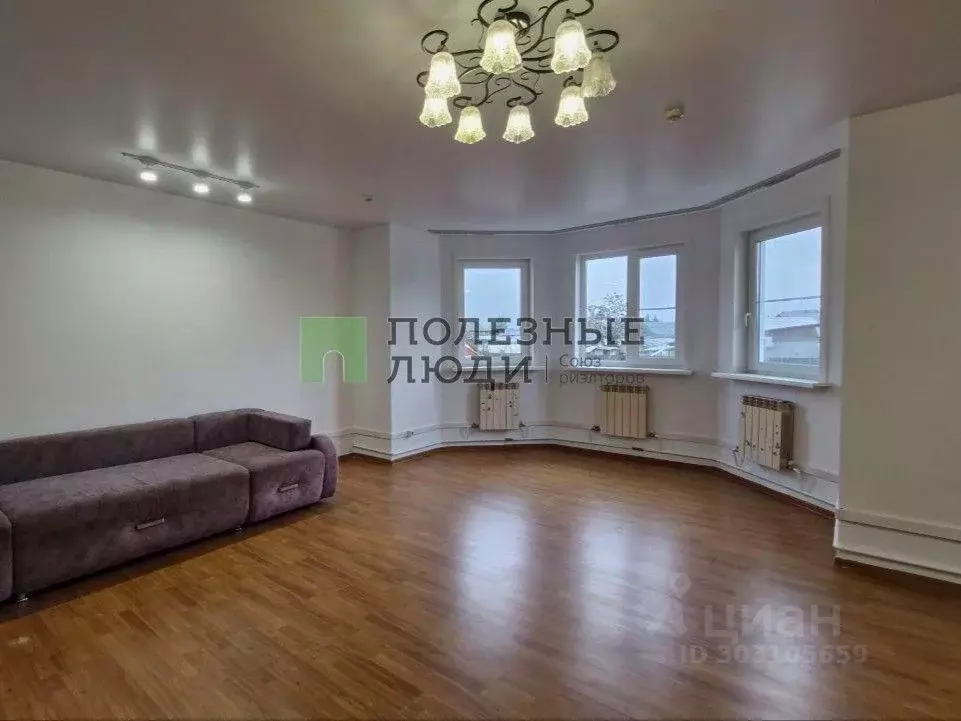 Дом в Иркутская область, Ангарск Северный мкр, ул. Кожедуба, 6 (273 м) - Фото 2