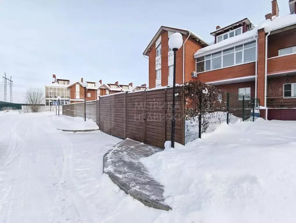 Таунхаус в Тюменская область, Тюмень ул. Владимира Соболевского, 2 ... - Фото 1