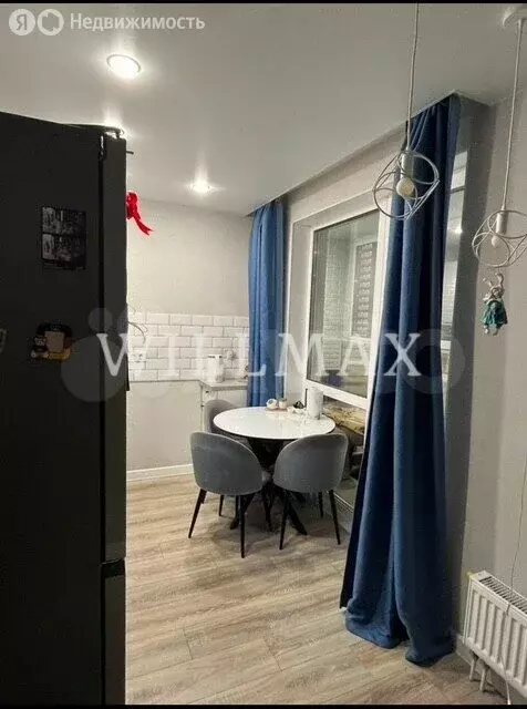 Квартира-студия: Тюмень, улица Вадима Бованенко, 5 (30 м) - Фото 0