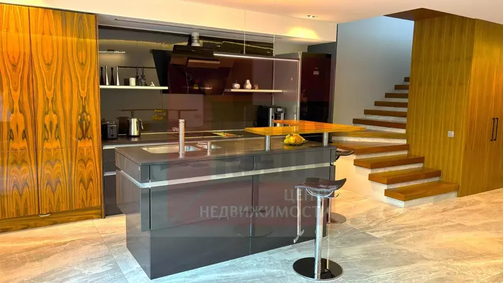 Таунхаус в Калининградская область, Калининград Курортная ул., 85 (270 ... - Фото 1