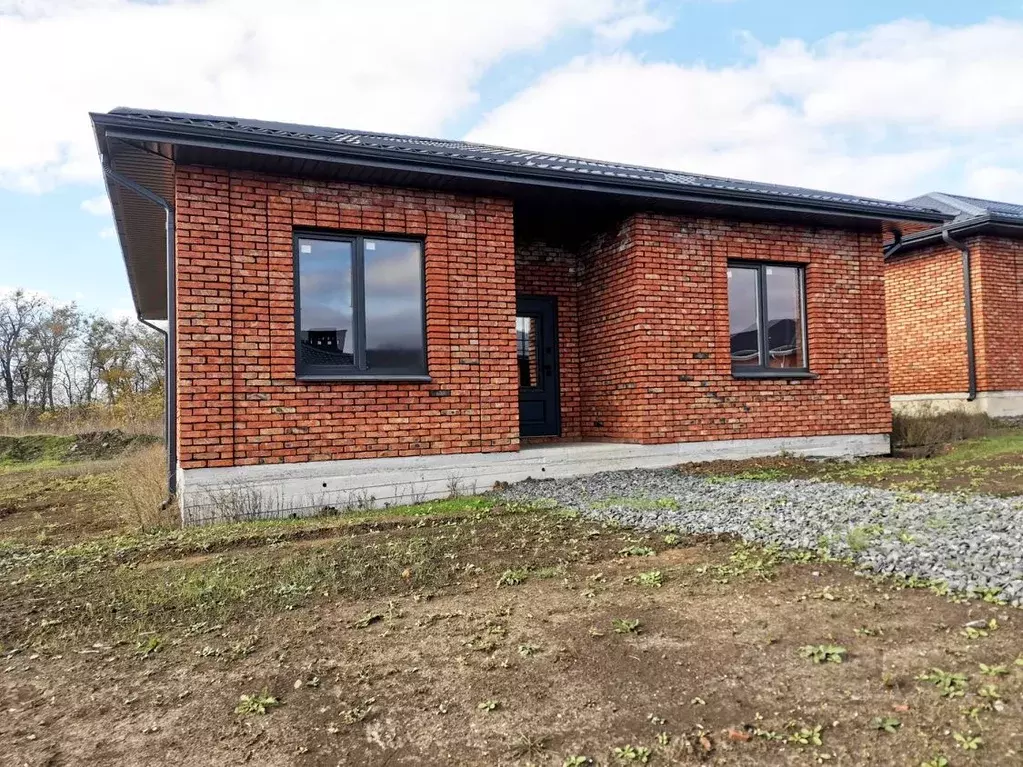 Дом в Ростовская область, Аксайский район, Щепкинское с/пос, пос. ... - Фото 1