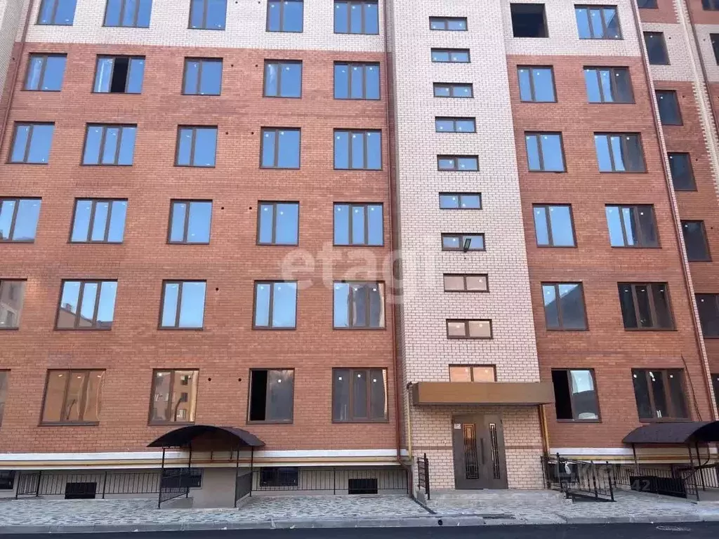 1-к кв. Дагестан, Каспийск ул. Цилингская, 33 (44.0 м) - Фото 1
