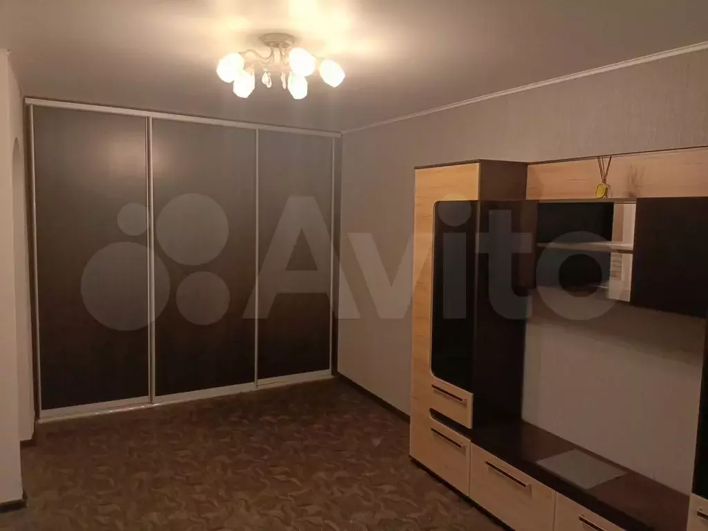 1-к. квартира, 35 м, 1/9 эт. - Фото 1