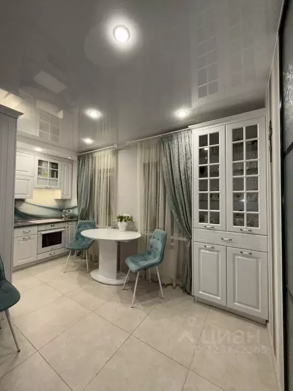 3-к кв. Саратовская область, Саратов ул. Имени И.В. Мичурина, 55/61 ... - Фото 1