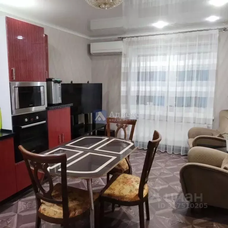 3-к кв. Тюменская область, Тюмень ул. Газовиков, 65 (74.6 м) - Фото 0