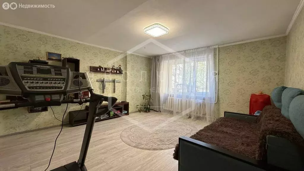 3-комнатная квартира: Калининград, Ореховая улица, 9 (82.9 м) - Фото 2