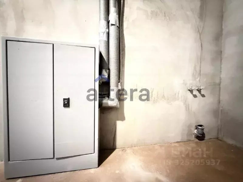 Помещение свободного назначения в Татарстан, Казань проезд Яраткан, 1 ... - Фото 1