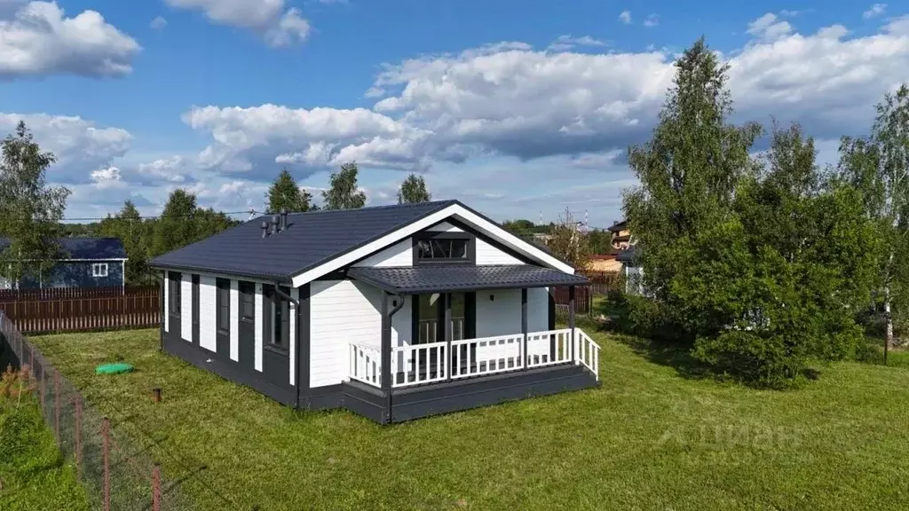 Дом в Московская область, Чехов муниципальный округ, д. Крюково  (105 ... - Фото 1