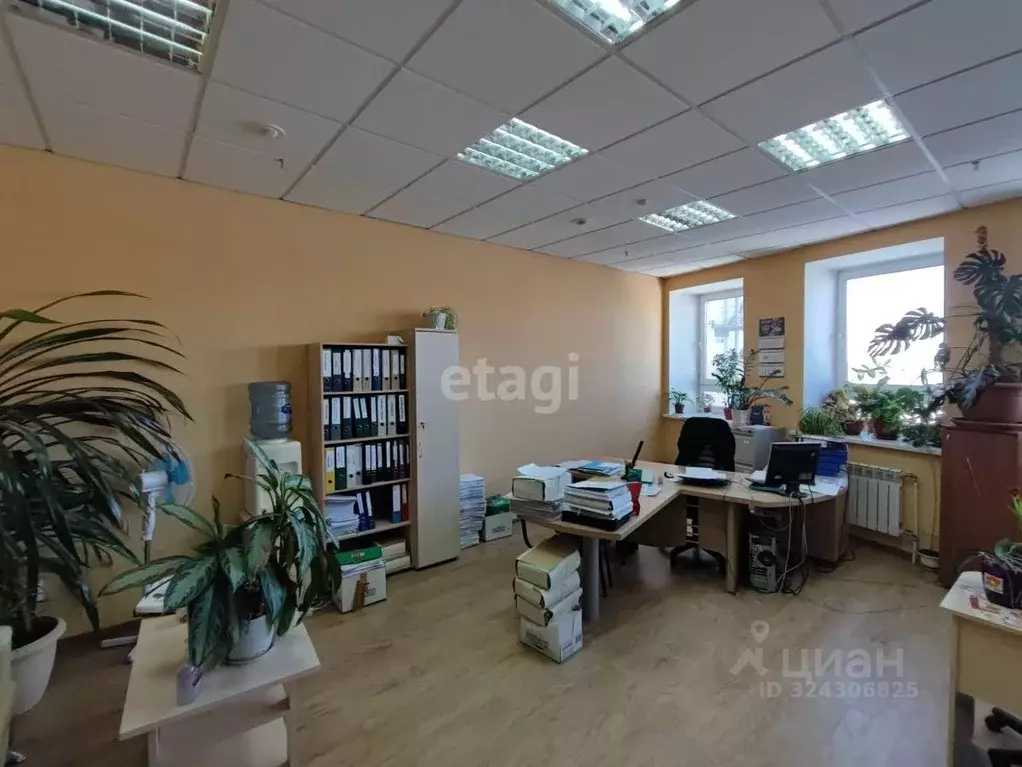 Офис в Тюменская область, Тюмень ул. 50 лет ВЛКСМ, 51 (42 м) - Фото 1