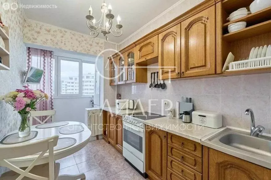 3-комнатная квартира: Сочи, микрорайон Завокзальный, Невская улица, ... - Фото 2