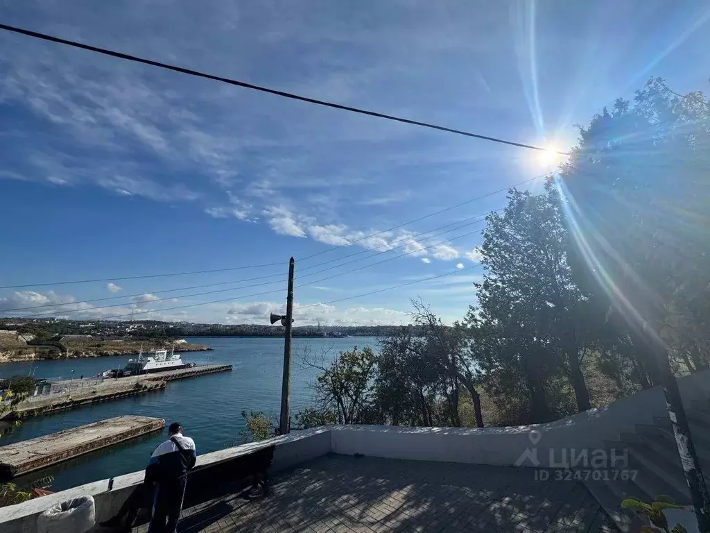 Дом в Севастополь ул. Слепнева (218 м) - Фото 1