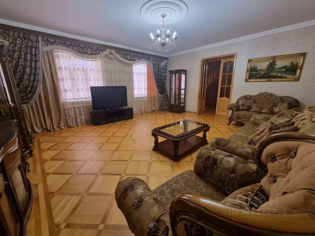 Дом в Дагестан, Дербент ул. Курбанова С.Д., 40 (172 м) - Фото 1