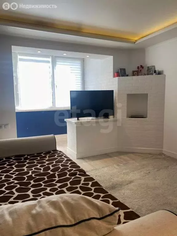 2-комнатная квартира: Калининград, улица Подполковника Емельянова, 88А ... - Фото 1
