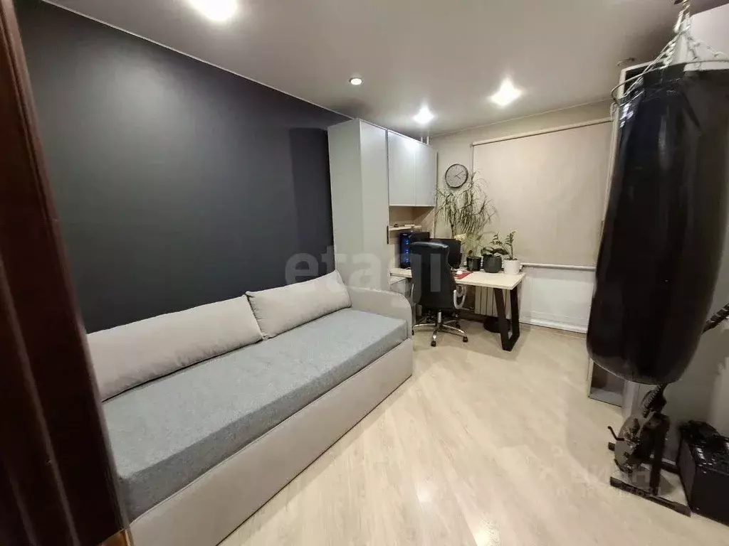 3-к кв. Иркутская область, Иркутск ул. Баумана, 219/6 (84.5 м) - Фото 1