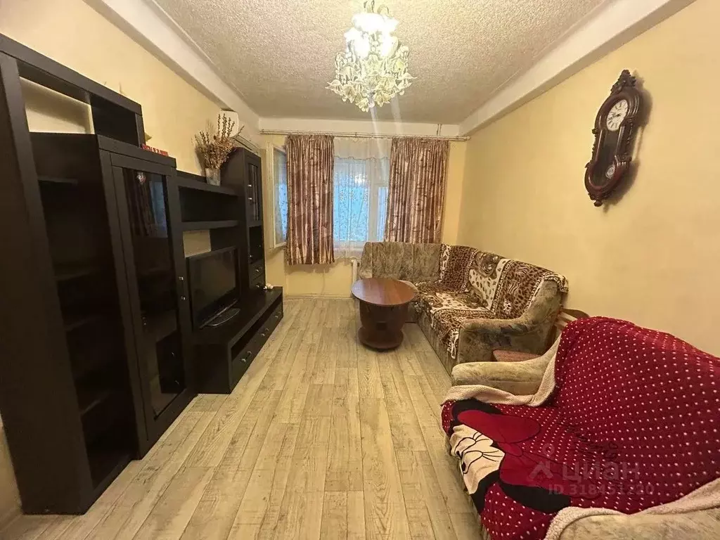1-к кв. Севастополь просп. Октябрьской Революции, 83 (38.6 м) - Фото 0