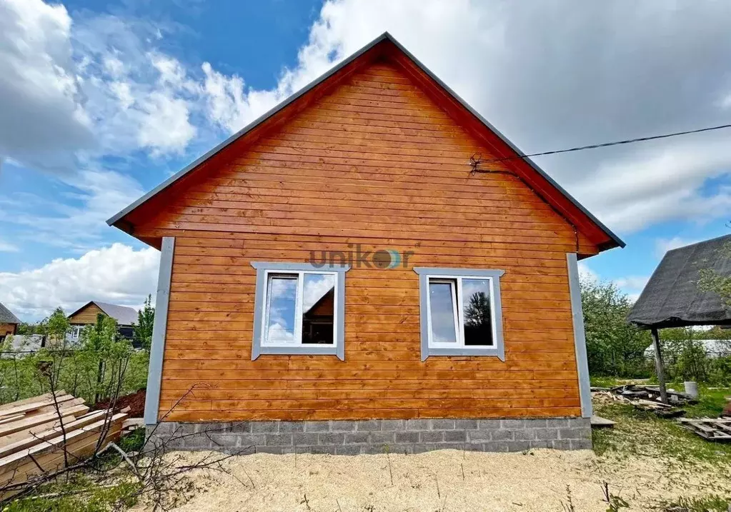 Дом в Башкортостан, Иглинский сельсовет, с. Иглино ул. Ленина (80 м) - Фото 1