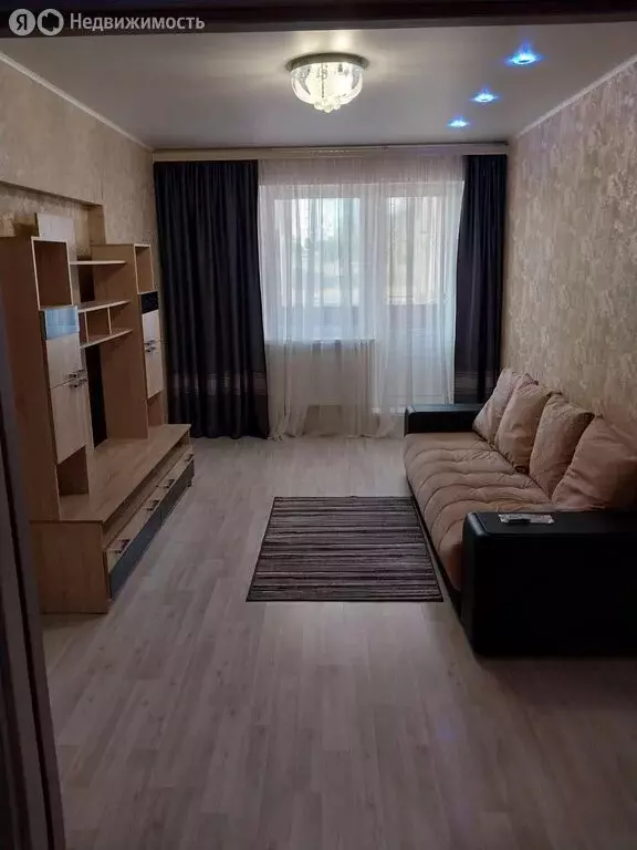3-комнатная квартира: Обнинск, улица Гагарина, 52 (65 м) - Фото 2