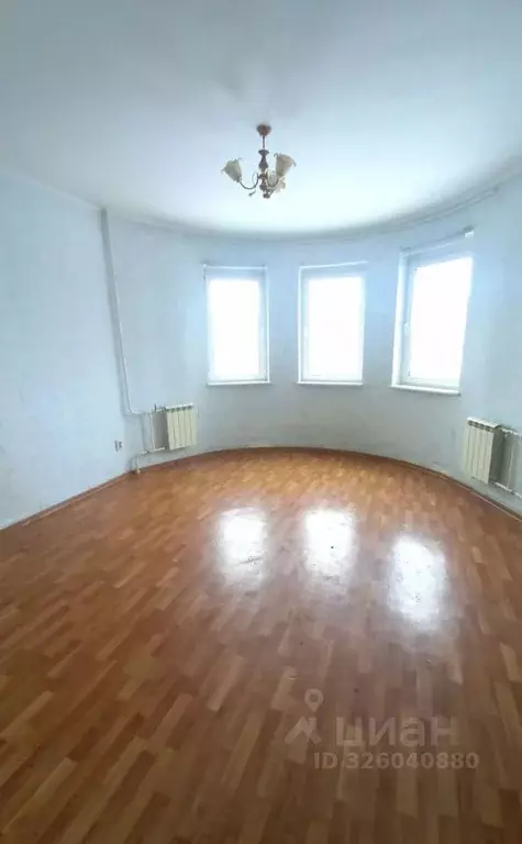 2-к кв. Курская область, Курск просп. Вячеслава Клыкова, 8 (80.1 м) - Фото 2