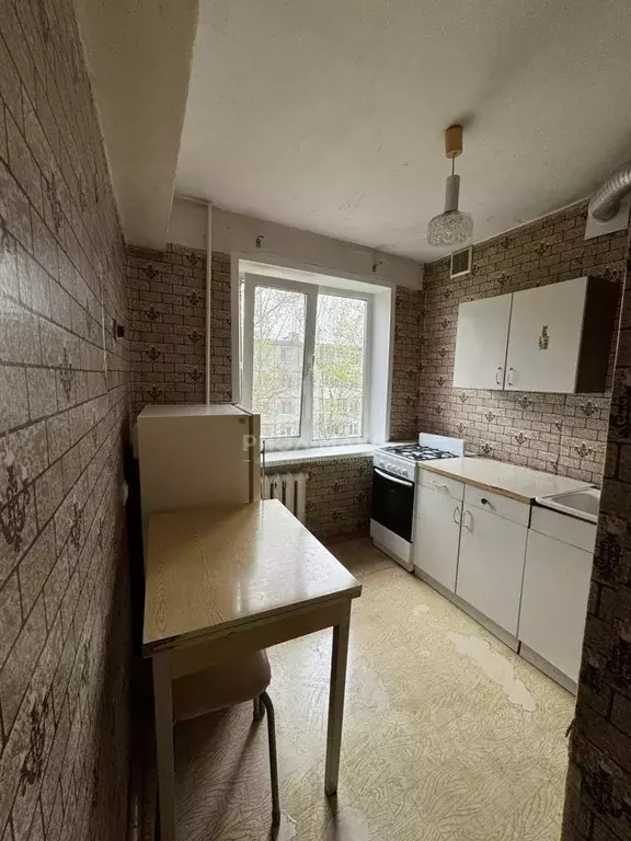 2-к кв. Брянская область, Брянск Новозыбковская ул., 14Б (42.1 м) - Фото 0