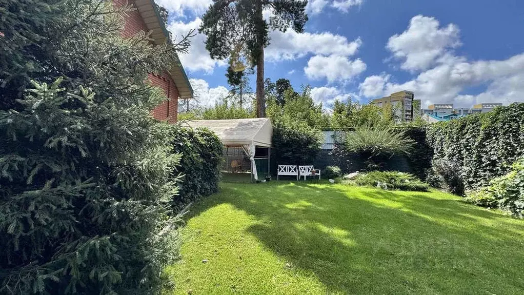 Коттедж в Алтайский край, Барнаул тракт Змеиногорский, 100Б (433 м) - Фото 1