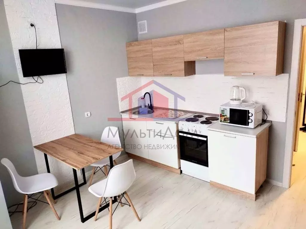 1-к кв. Белгородская область, Старый Оскол Космос мкр, 11 (40.0 м) - Фото 1