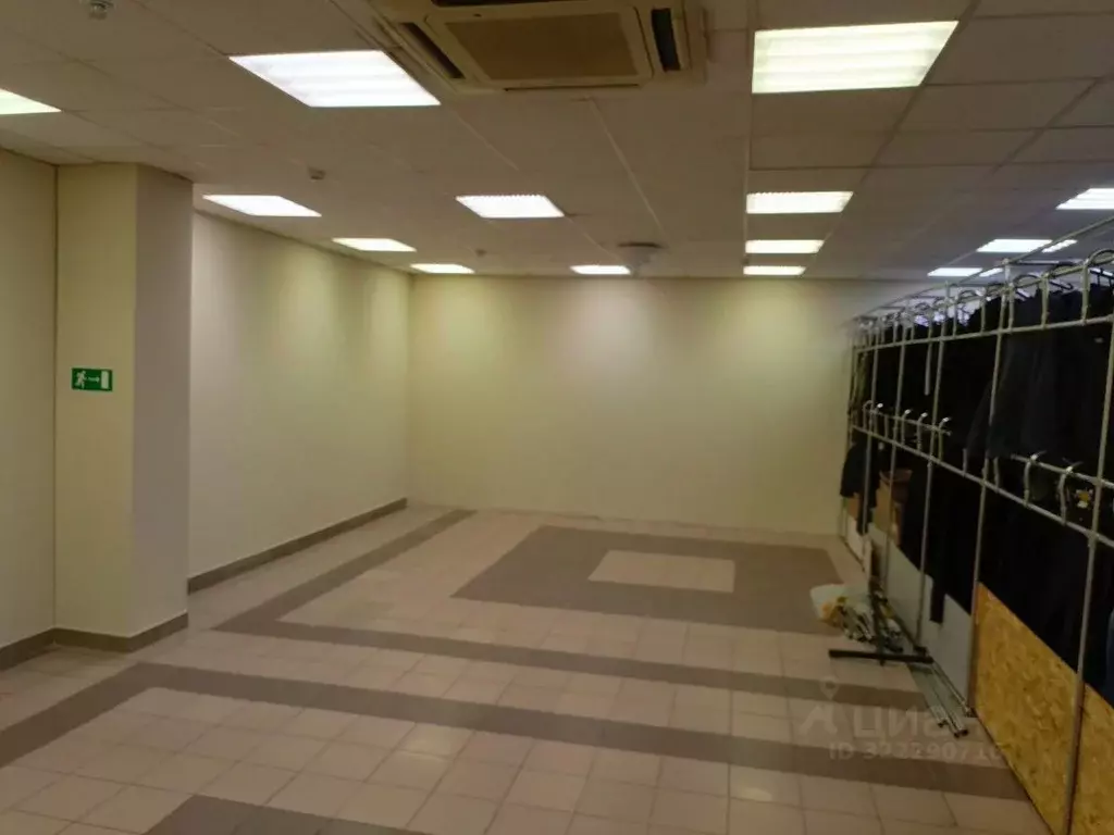 Торговая площадь в Пензенская область, Пенза ул. Калинина, 93 (50 м) - Фото 1