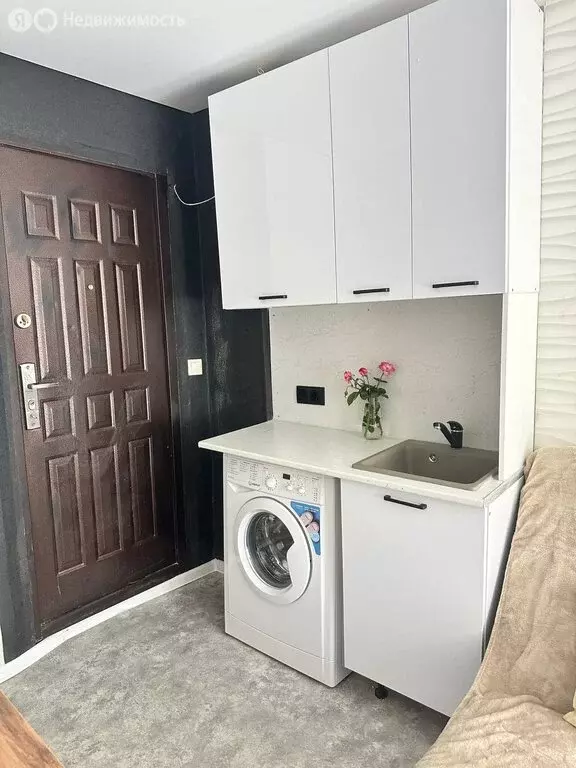 1к в 7-комнатной квартире (10 м) - Фото 0