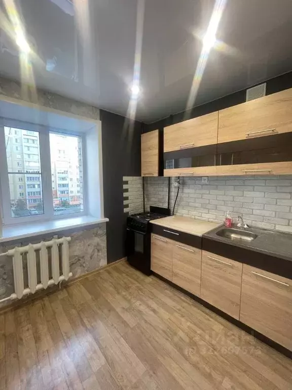 1-к кв. Курганская область, Курган 9 Мая ул., 1В (33.0 м) - Фото 1