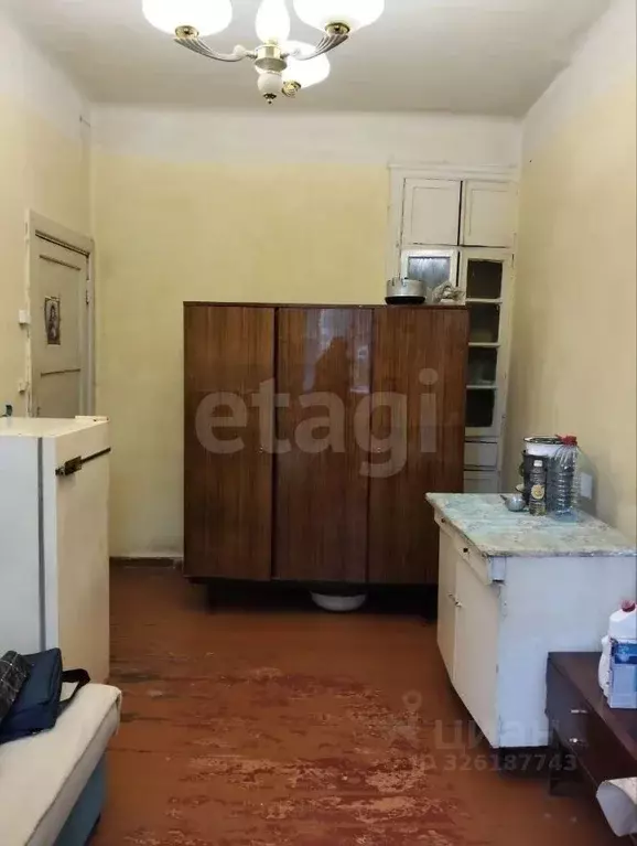 Комната Свердловская область, Екатеринбург ул. Ильича, 12 (13.0 м) - Фото 1