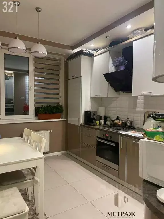 2-к кв. Крым, Феодосия ш. Симферопольское, 11к1 (63.0 м) - Фото 2