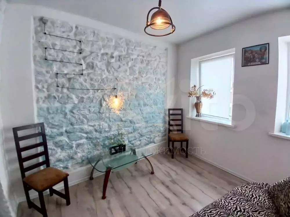 2-к. квартира, 27 м, 1/1 эт. - Фото 0