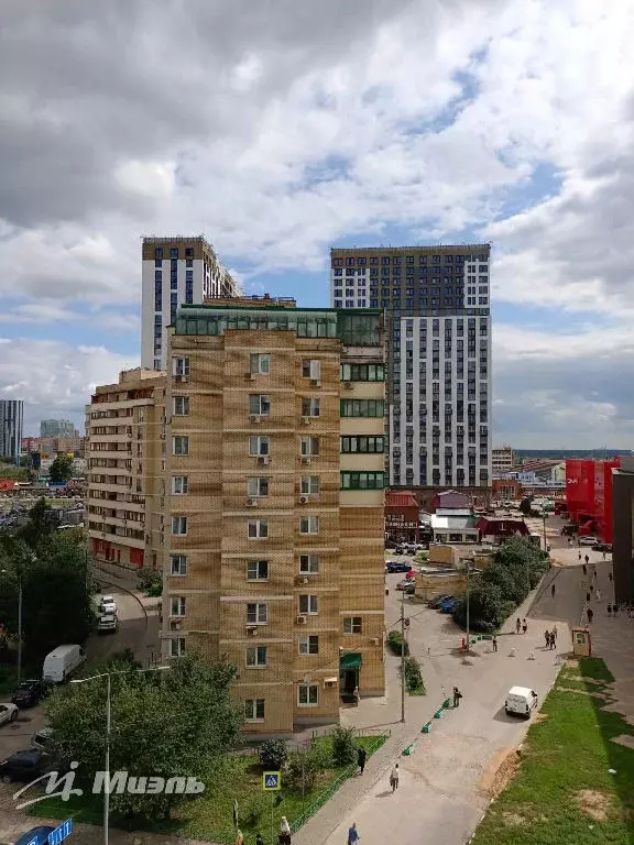 Продается 2-комнатная квартира - Фото 1