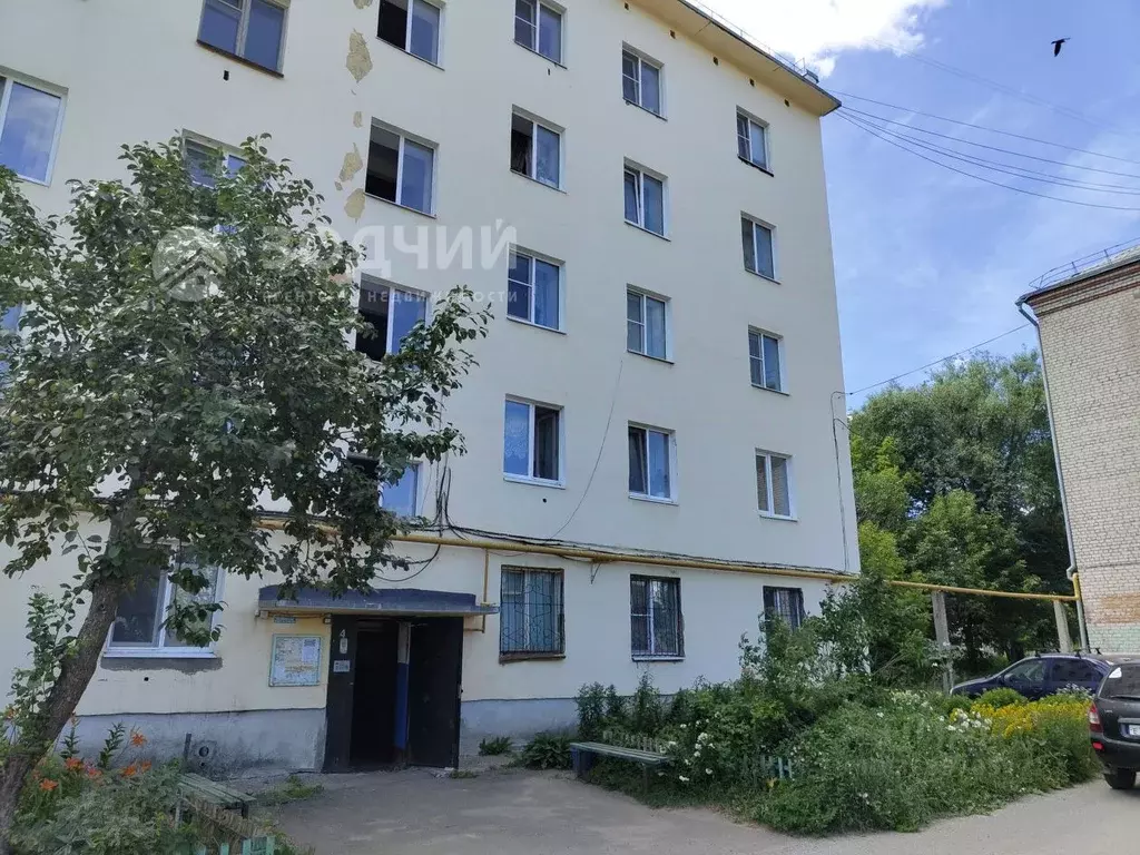3-к кв. Чувашия, Канаш ул. Фрунзе, 9 (49.0 м) - Фото 1