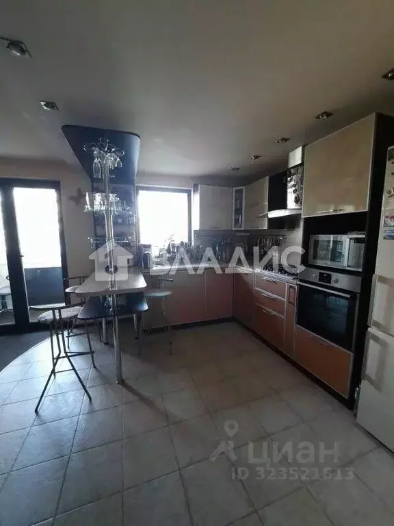 3-к кв. Волгоградская область, Волгоград ул. 39-й Гвардейской Дивизии, ... - Фото 2