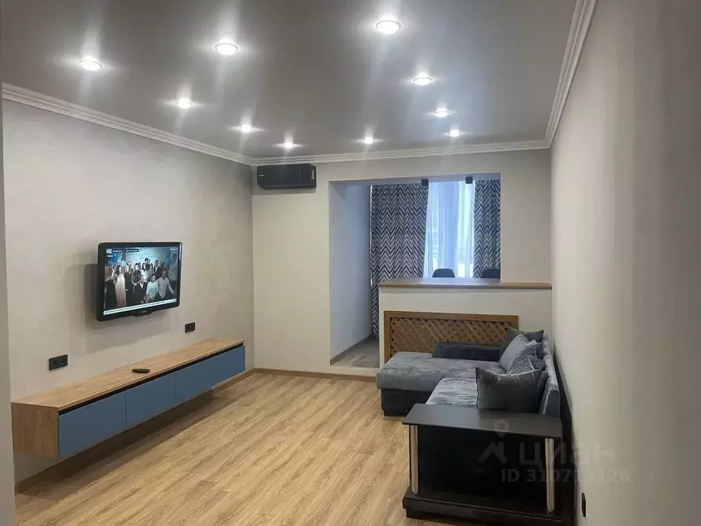 1-к кв. Брянская область, Брянск Спартаковская ул., 114Б (44.0 м) - Фото 0