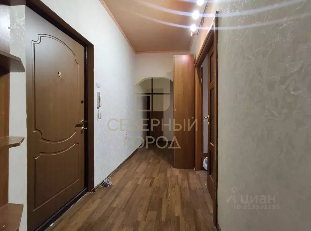 2-к кв. Ханты-Мансийский АО, Нижневартовск ул. Нефтяников, 82 (55.7 м) - Фото 0