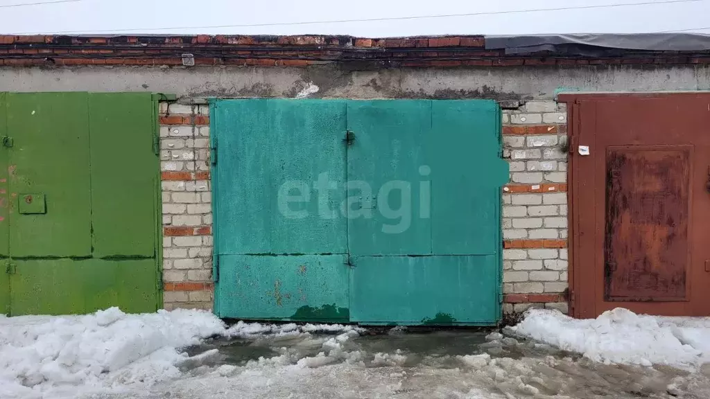 Гараж в Тюменская область, Тюмень Октябрьская ул., 37 (17 м) - Фото 1