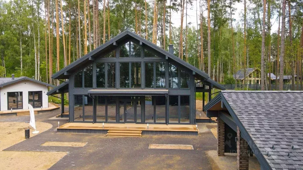 Коттедж в Ленинградская область, Выборгский район, Рощинское городское ... - Фото 2