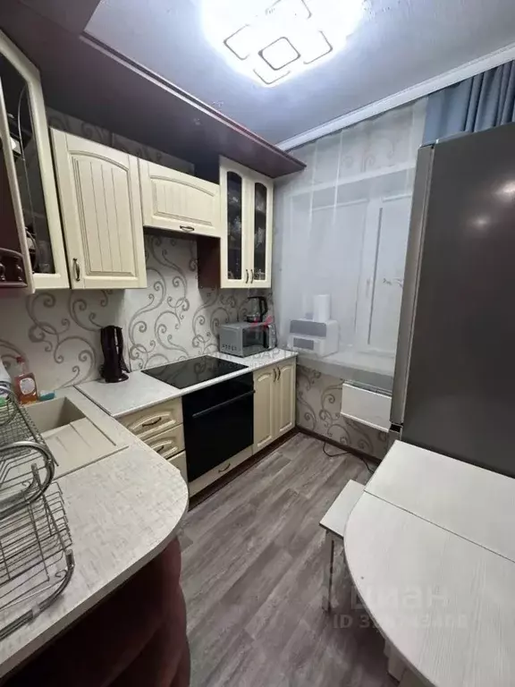 3-к кв. Хакасия, Абакан ул. Володарского, 21 (60.4 м) - Фото 1