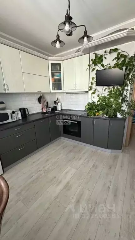 2-к кв. Курская область, Курск ул. Домостроителей, 3 (58.4 м) - Фото 0