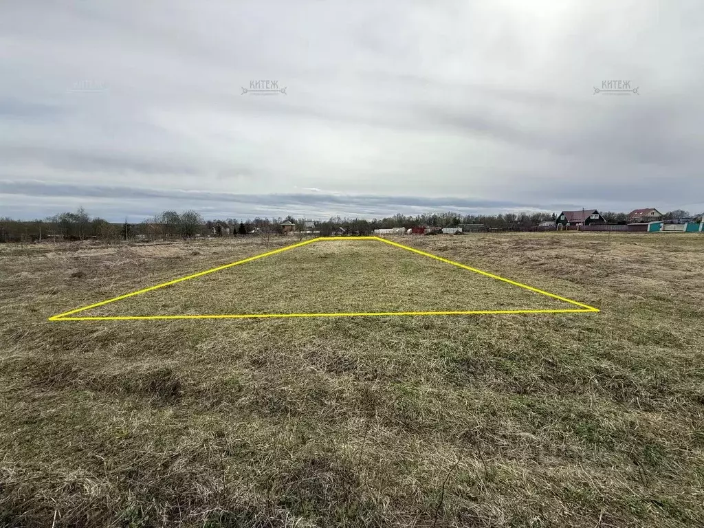 Участок в Калужская область, Калуга городской округ, д. Пучково ул. ... - Фото 1