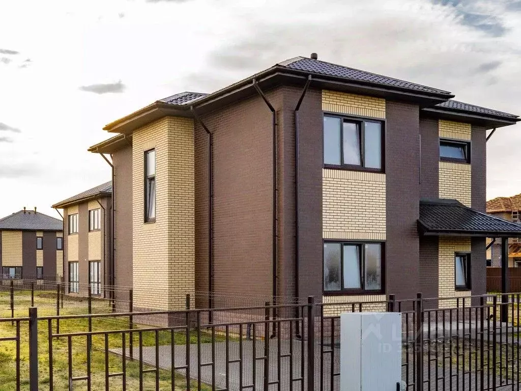 Дом в Ленинградская область, Всеволожский район, Агалатовское с/пос, ... - Фото 2